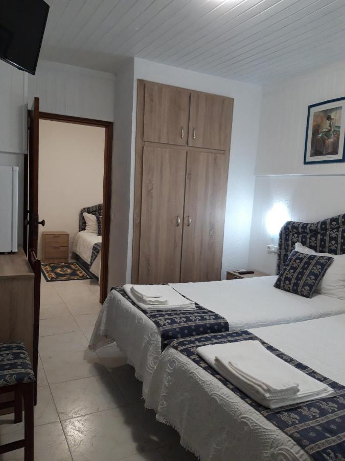 Residencial Antonio Mocisso Guesthouse 엘바스 외부 사진