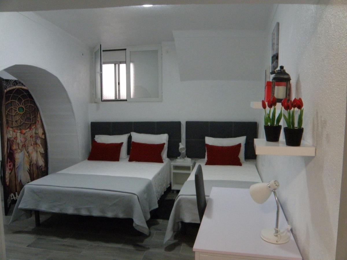 Residencial Antonio Mocisso Guesthouse 엘바스 외부 사진