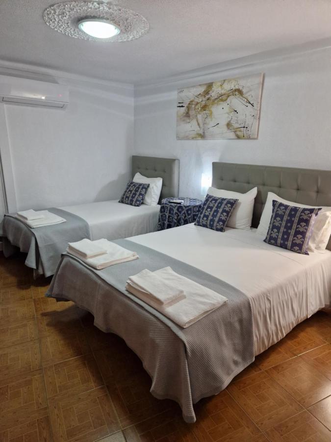 Residencial Antonio Mocisso Guesthouse 엘바스 외부 사진