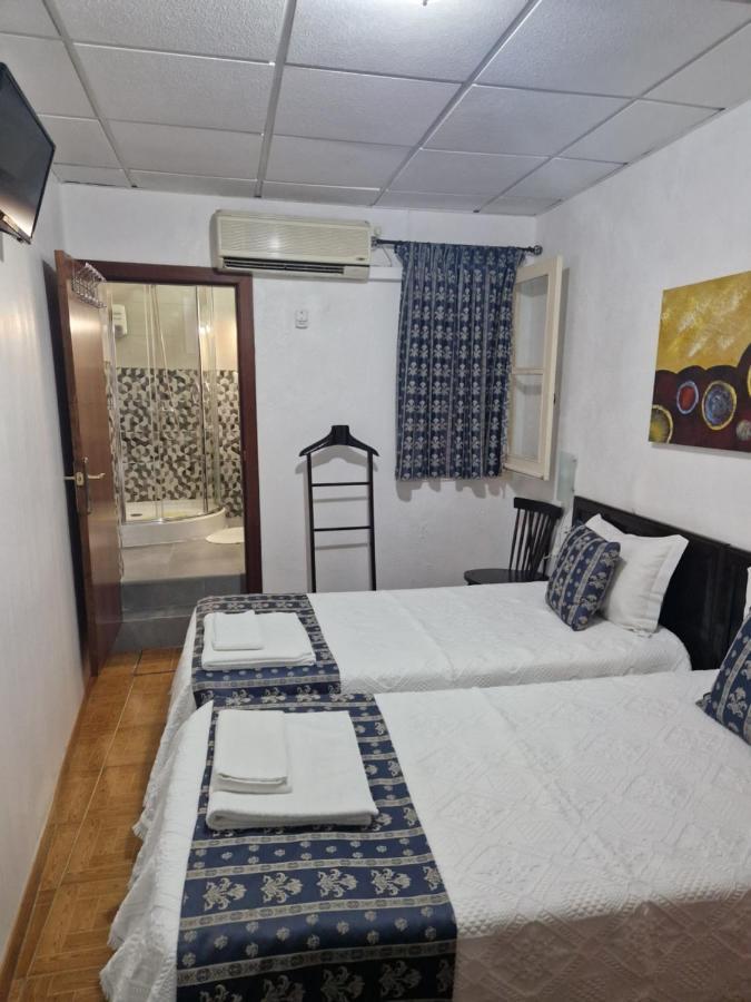 Residencial Antonio Mocisso Guesthouse 엘바스 외부 사진