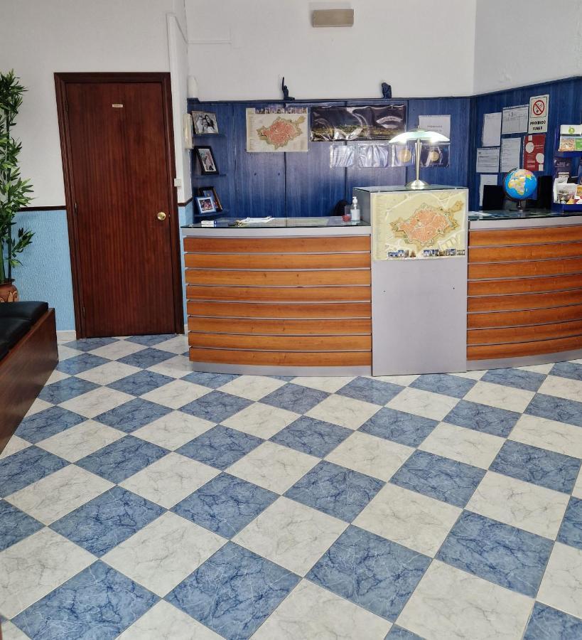 Residencial Antonio Mocisso Guesthouse 엘바스 외부 사진