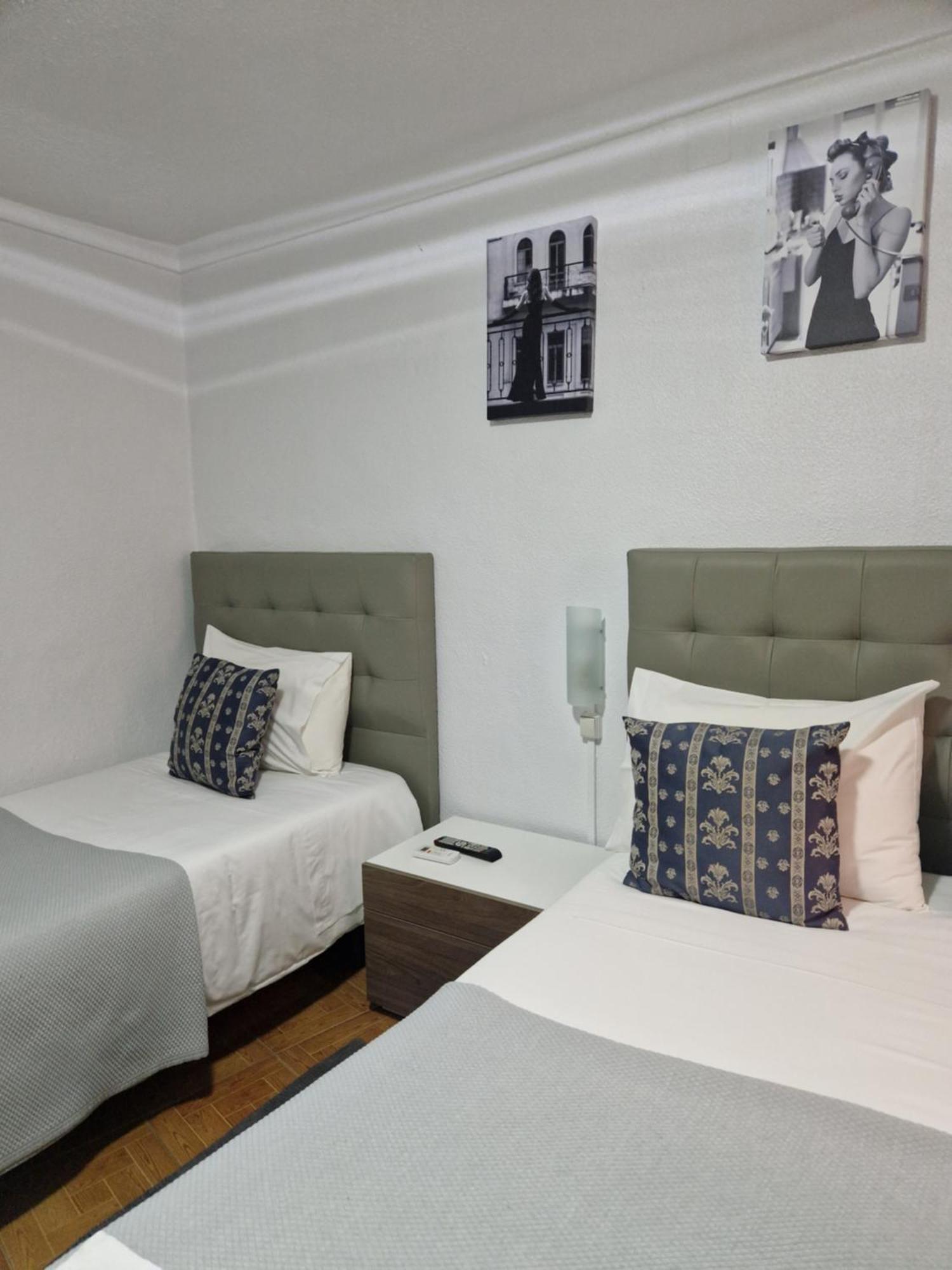 Residencial Antonio Mocisso Guesthouse 엘바스 외부 사진
