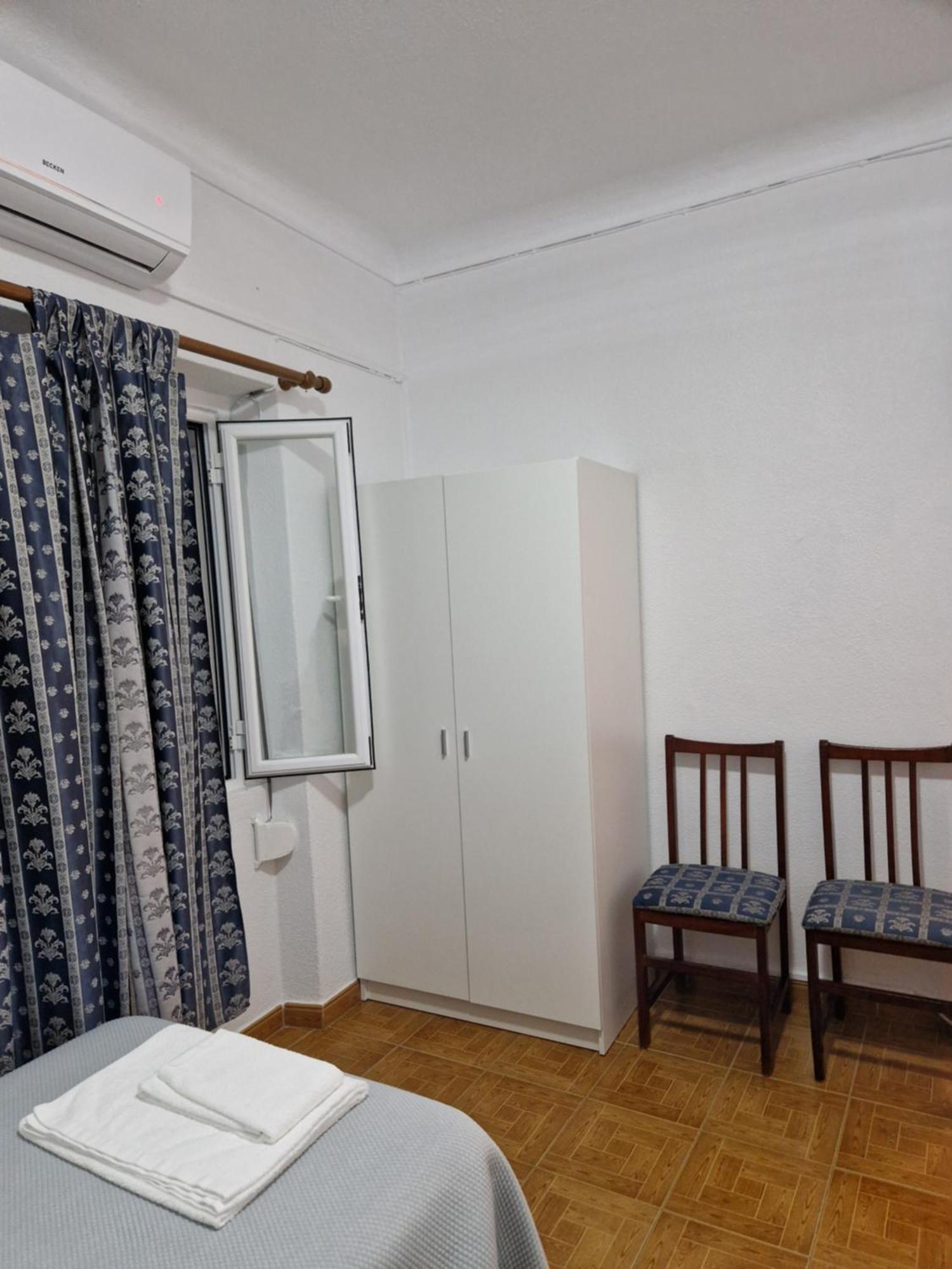 Residencial Antonio Mocisso Guesthouse 엘바스 외부 사진