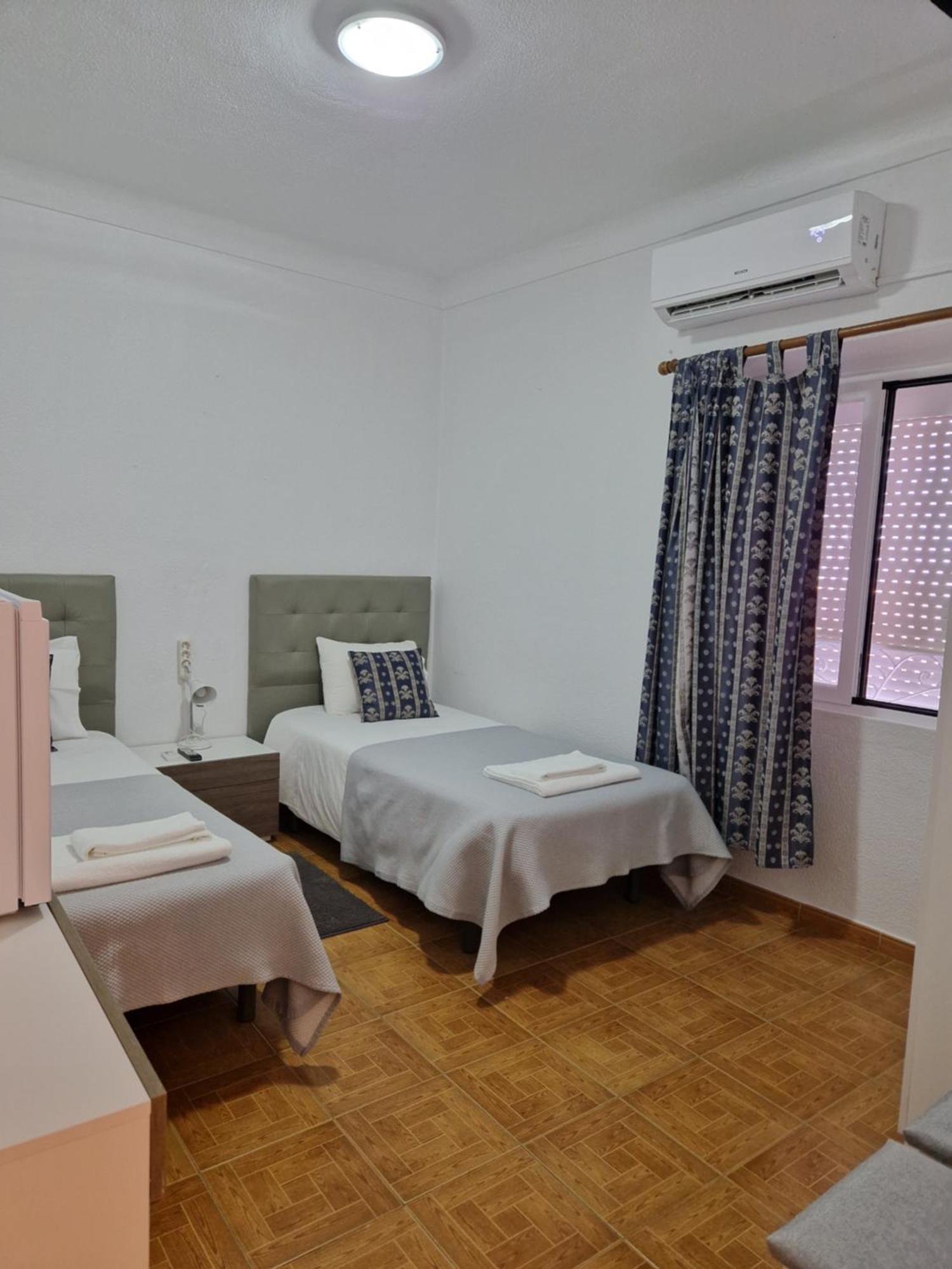 Residencial Antonio Mocisso Guesthouse 엘바스 외부 사진